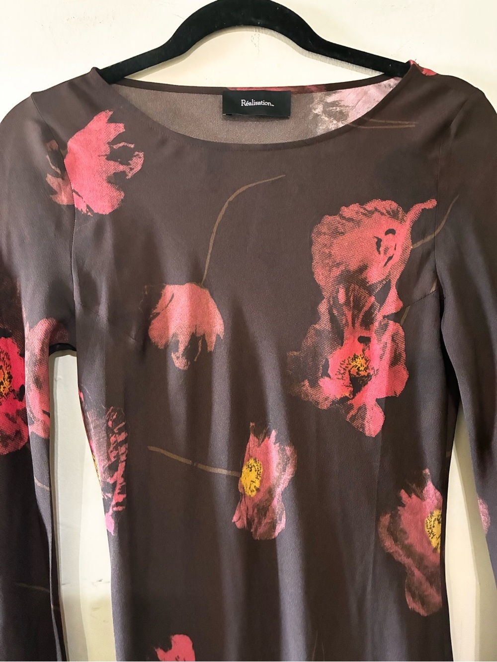 Realisation par Long-Sleeve Floral Maxi Dress with Pink Accents - Picture 3 of 4
